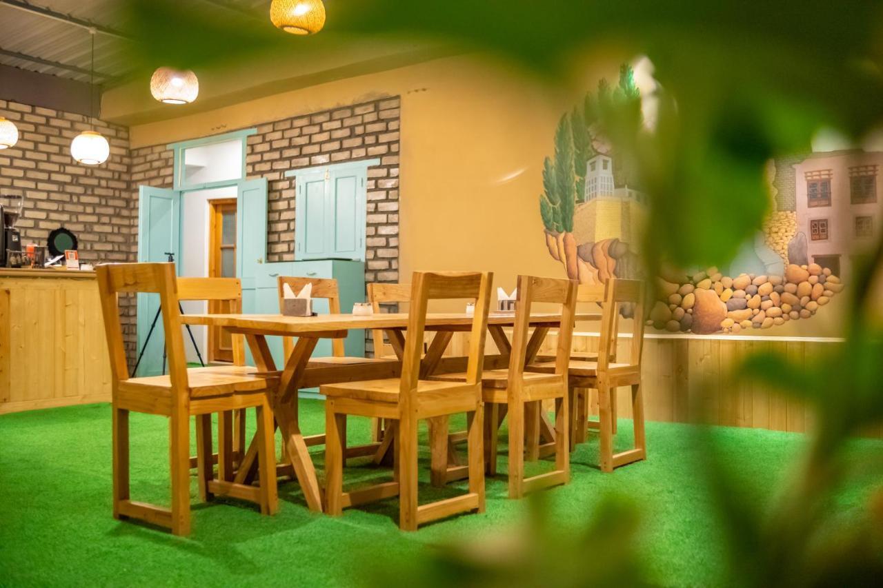 Woosah Hostel เลห์ ภายนอก รูปภาพ