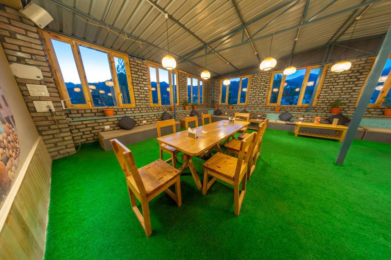 Woosah Hostel เลห์ ภายนอก รูปภาพ